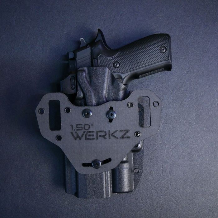 Werkz M7 Outlier OWB Holster for Most Modern Pistols with Surefire