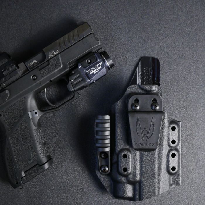 Werkz M6 IWB / AIWB Holster for CZ P-07 with Streamlight TLR-7 HL