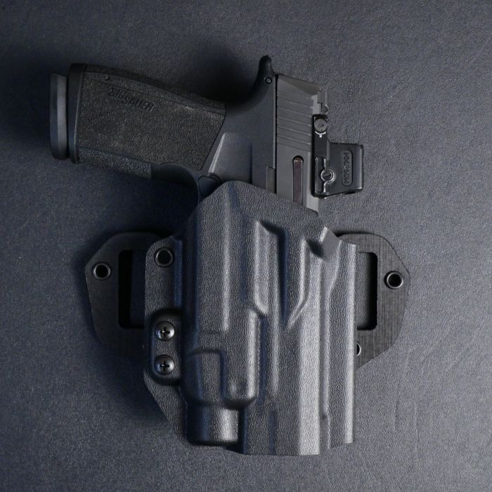 Werkz M7 OWB Holster for Sig Sauer P365-xmacro with Streamlight TLR-7 HL-X