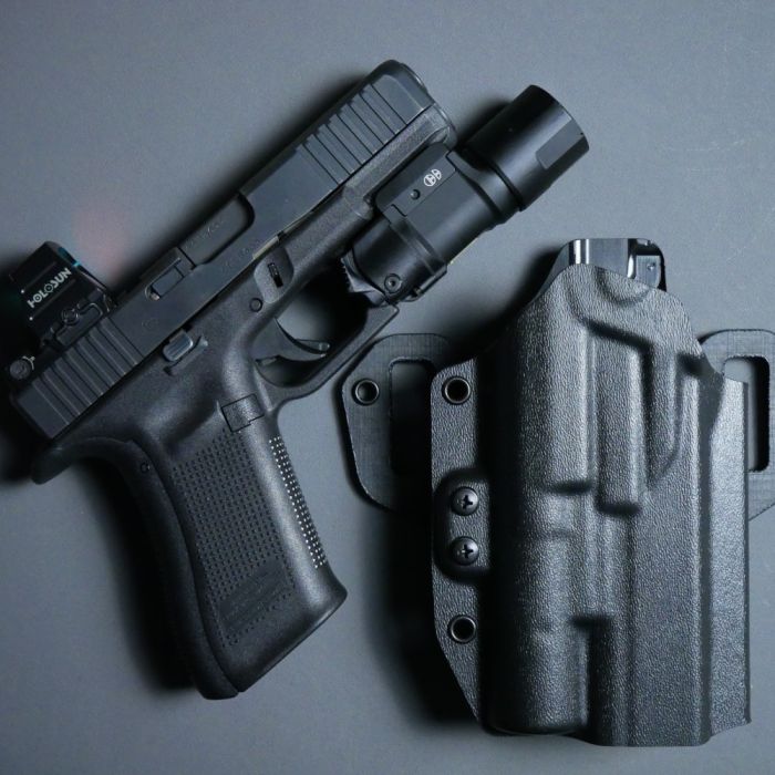 Werkz M7 OWB Holster for Glock G17 (+More) with Cloud Defensive