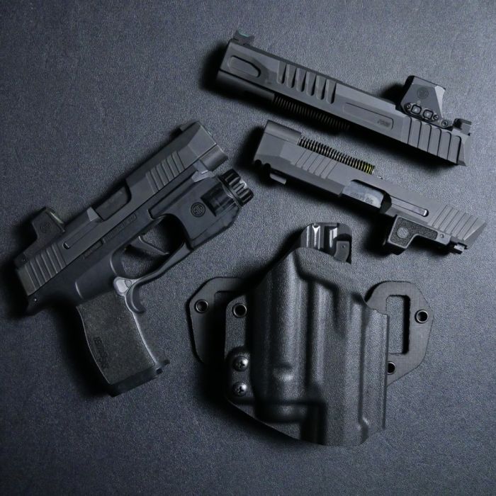 Werkz M7 OWB Holster for Sig Sauer P365 / P365XL with Sig Sauer