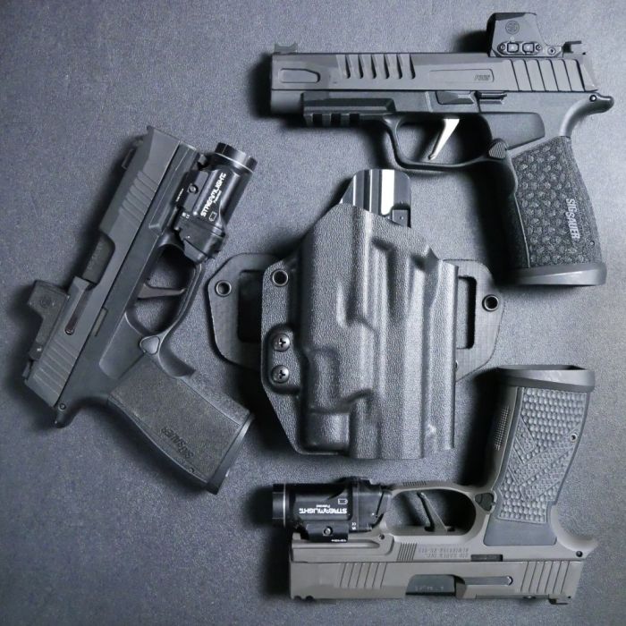 Werkz M7 OWB Holster for Sig Sauer P365-xmacro with Streamlight