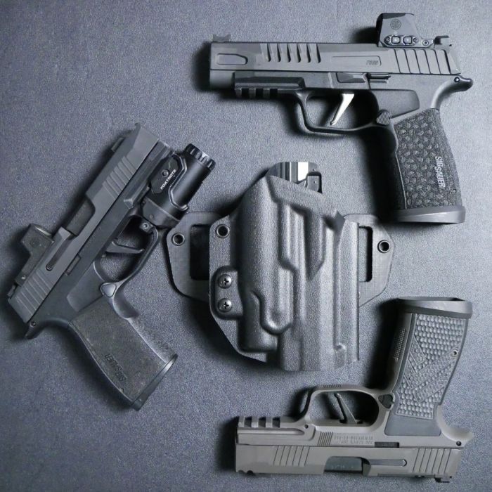 Werkz M7 OWB Holster for Sig Sauer P365-xmacro with Sig Sauer