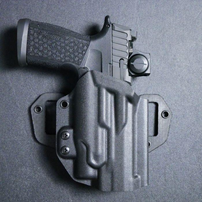 Werkz M7 OWB Holster for Sig Sauer P365-xmacro with Sig Sauer
