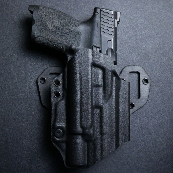 M7 OWB Holster for Smith & Wesson M&P 2.0 with Surefire X300