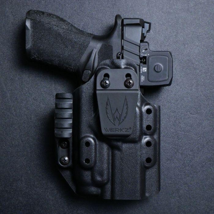 Werkz M6 IWB / AIWB Holster for Springfield Echelon 4.0C with Streamlight TLR-7X