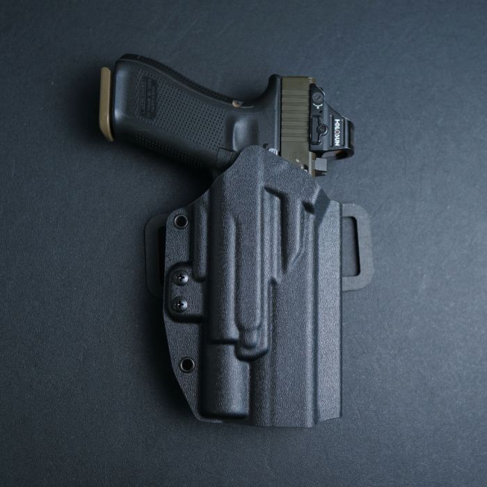 Werkz M7 OWB Holster for Glock G17 (+More) with Surefire X300 / X300 Ultra / X300 Turbo