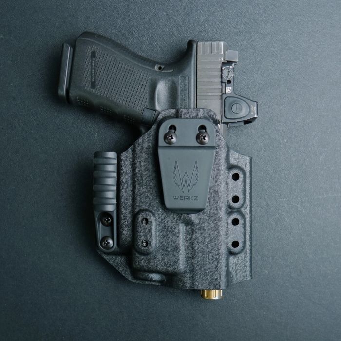 Werkz M6 IWB / AIWB Holster for Glock G19 (+More) with Olight Baldr S or Mini, Right, Black