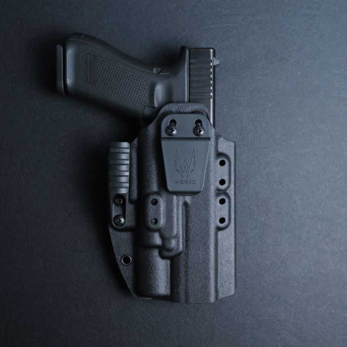 Werkz M6 IWB / AIWB Holster for Glock G17 (+More) with Surefire X300 / X300 Ultra / X300 Turbo, Right, Black