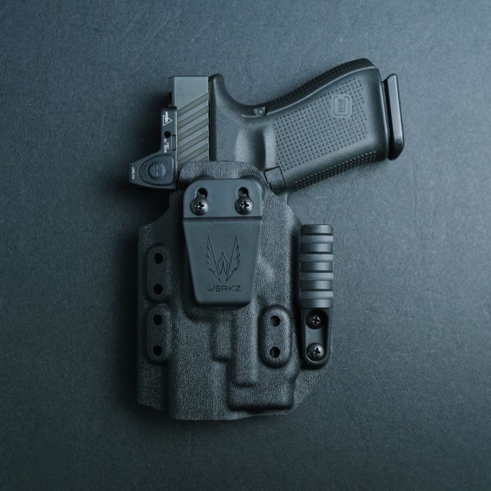 Werkz M6 IWB / AIWB Holster for Glock G19 (+More) with Surefire XR-1 / XR-2, Left, Black