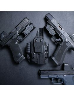 Werkz M6 IWB / AIWB Holster for Glock G19 (+More) with Olight PL X