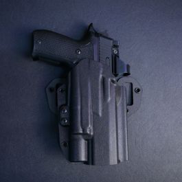 Werkz M7 Outlier OWB Holster for Most Modern Pistols with Surefire X300 / X300 Ultra / X300 Turbo