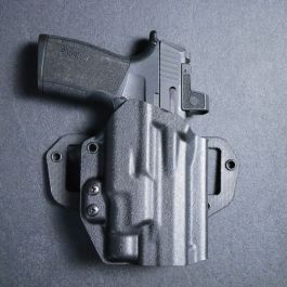 Werkz M7 OWB Holster for Sig Sauer P365-xmacro with Streamlight