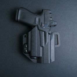 Werkz M7 OWB Holster for Glock G17 (+More) with Olight Baldr S or