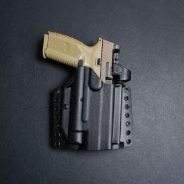 Werkz M6 Outlier Holster for Most Modern Pistols with Olight Most