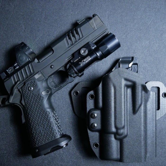 Werkz M7 OWB Holster for Staccato XC with Surefire X300 / X300